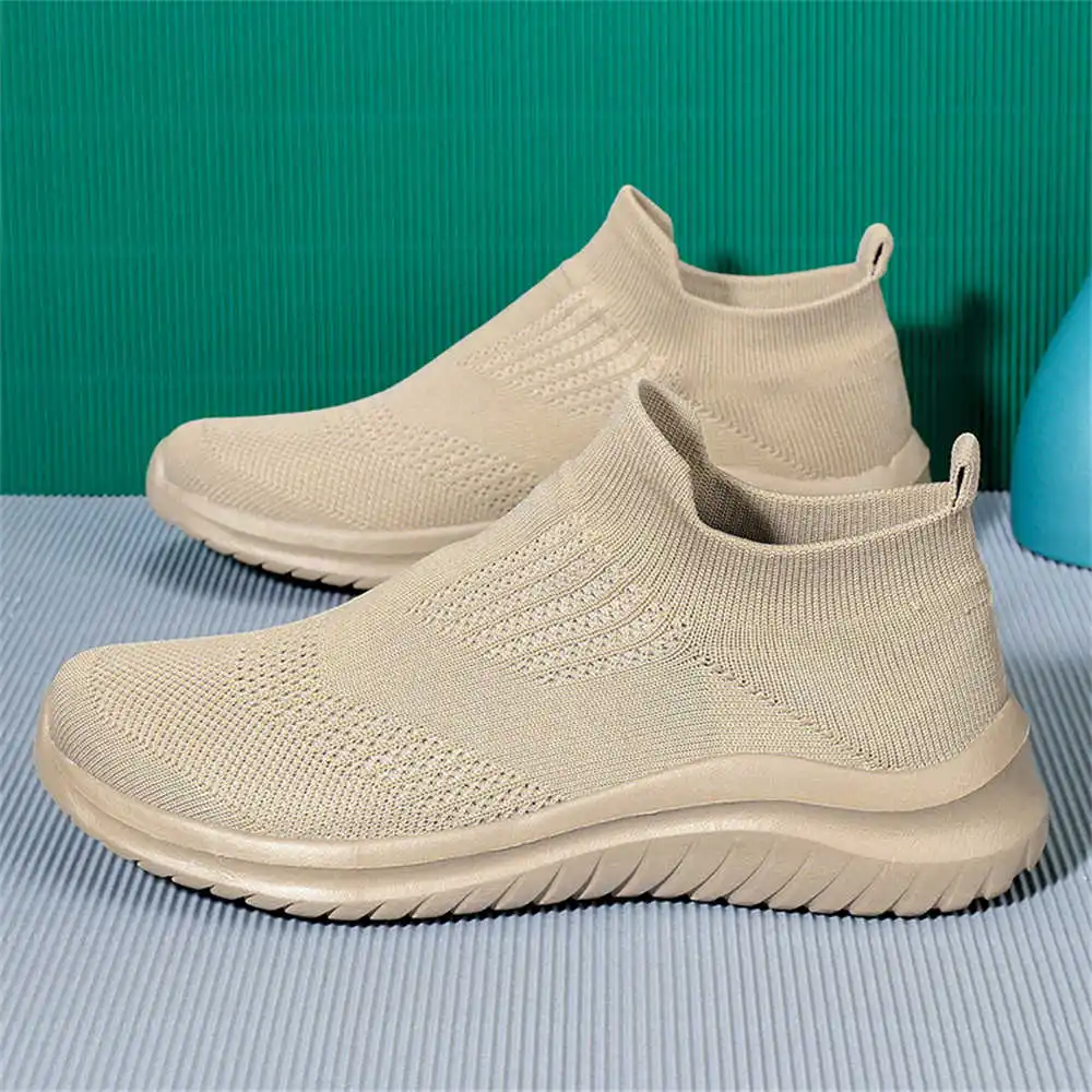 Beige Soft New Novelty Tennis  - đánh giá và giá Men Shoes Most Expensive